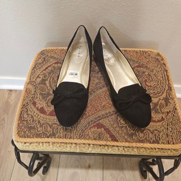 NWT Tahari Black Harlow Bow Flats Size 9 - Picture 11 of 11